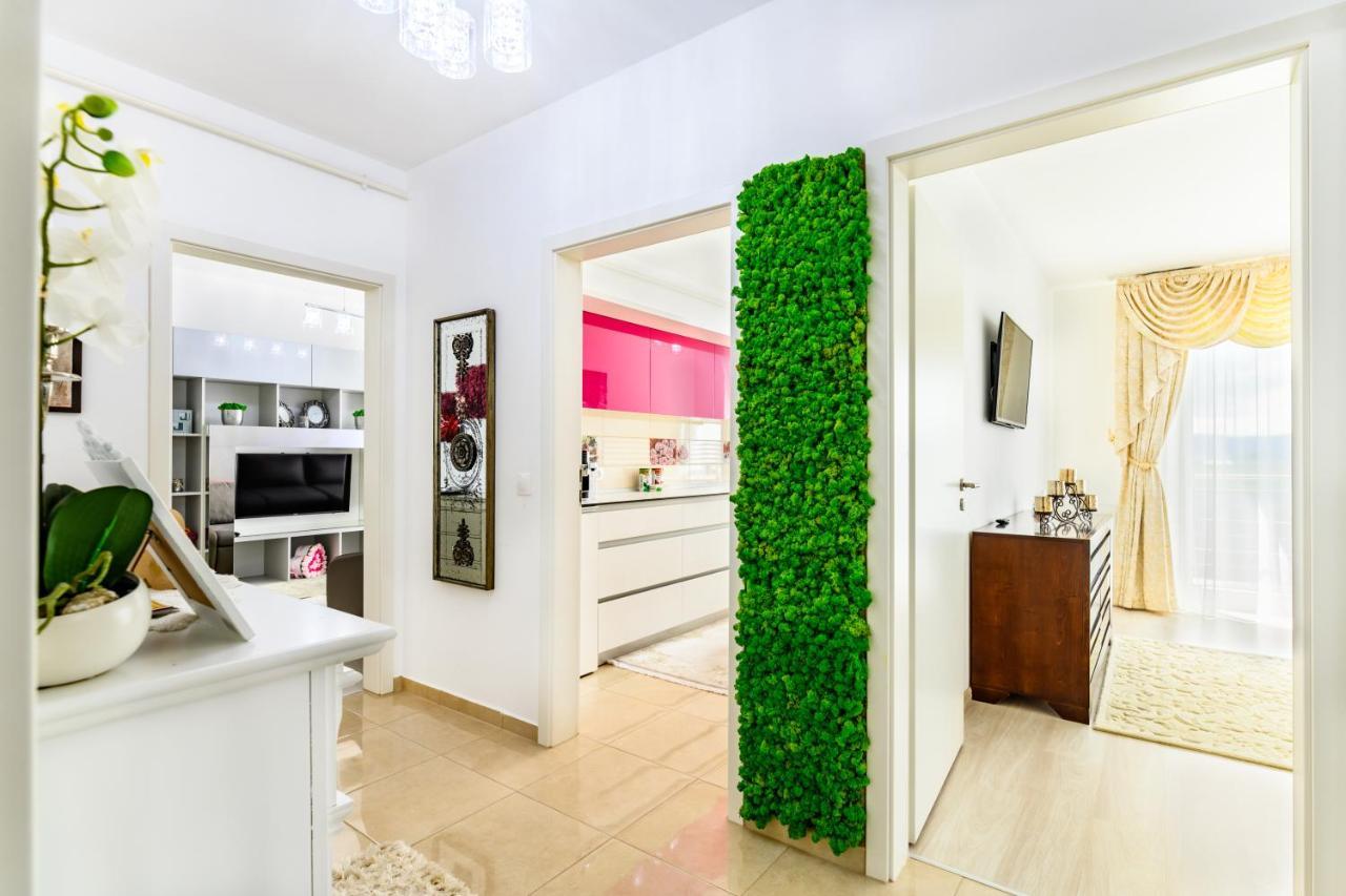 Luxury Apartment Avantgarden 3 Brassó Kültér fotó
